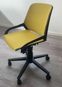 Discount Numo Task schwarz/gelb Bürostühle Ergonomisch