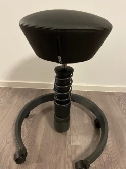 Hot Swopper Standard mit Rollen Kunstleder schwarz Bürostühle Ergonomisch