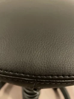 Hot Swopper Standard mit Rollen Kunstleder schwarz Bürostühle Ergonomisch