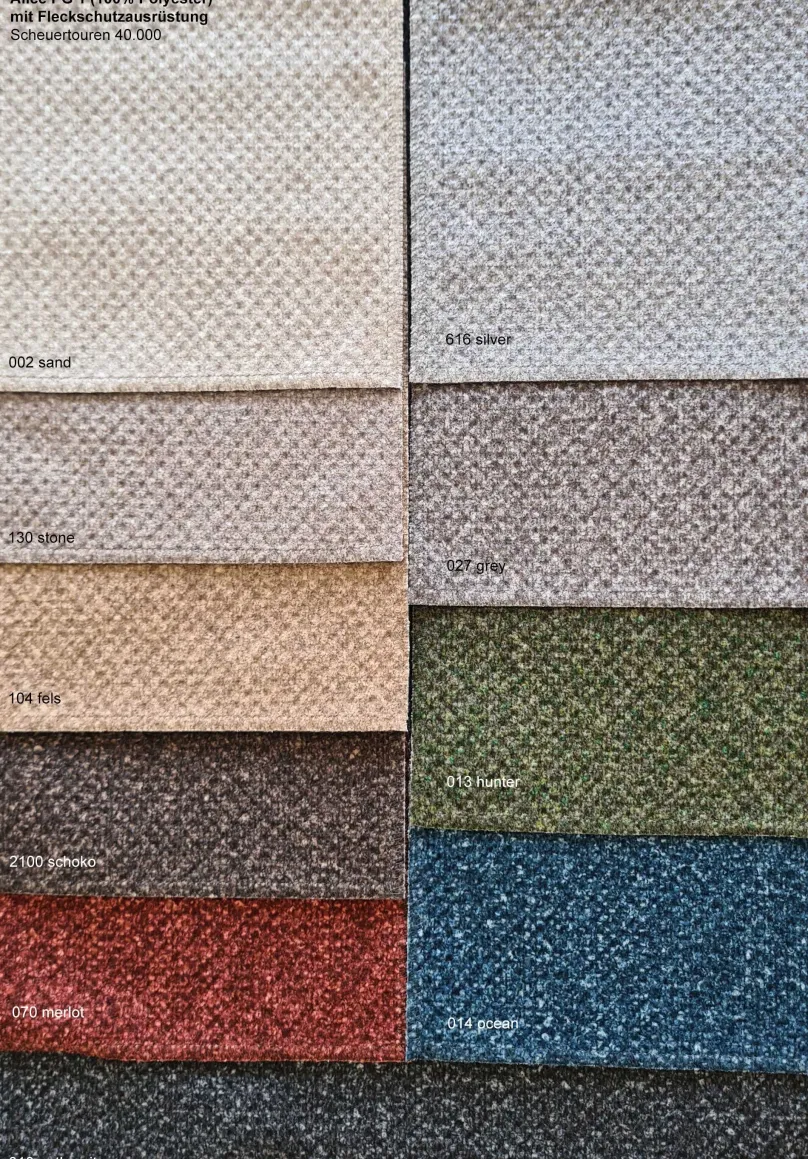 Clearance Berlin Sofa mit Bettkasten Sofas