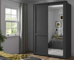Clearance Marlow Landhaus Schwebetürenschrank Schlafzimmer Komplett