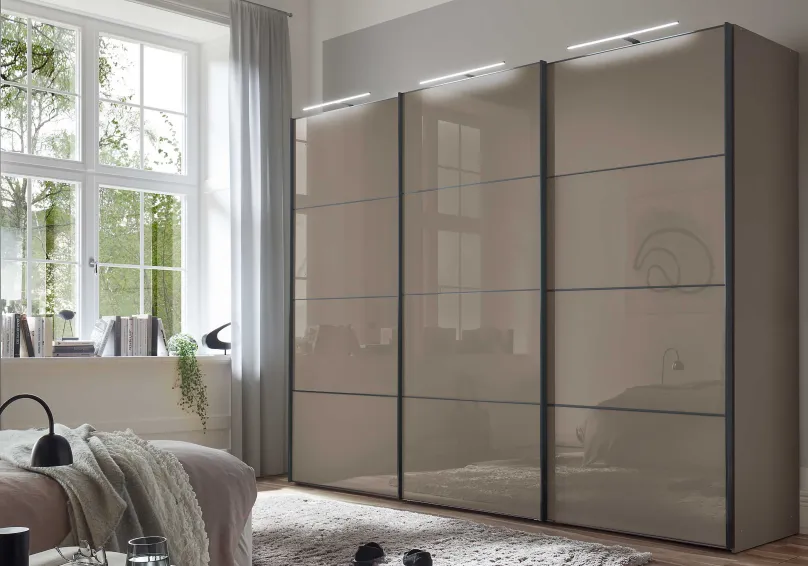 Best Sinfonie Plus Schwebetürenschrank mit Glastüren Schwebebetürenschränke
