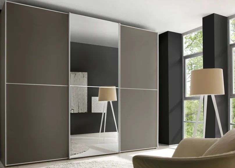 New Staud Sinfonie Plus Kleiderschrank mit Spiegel Schwebebetürenschränke